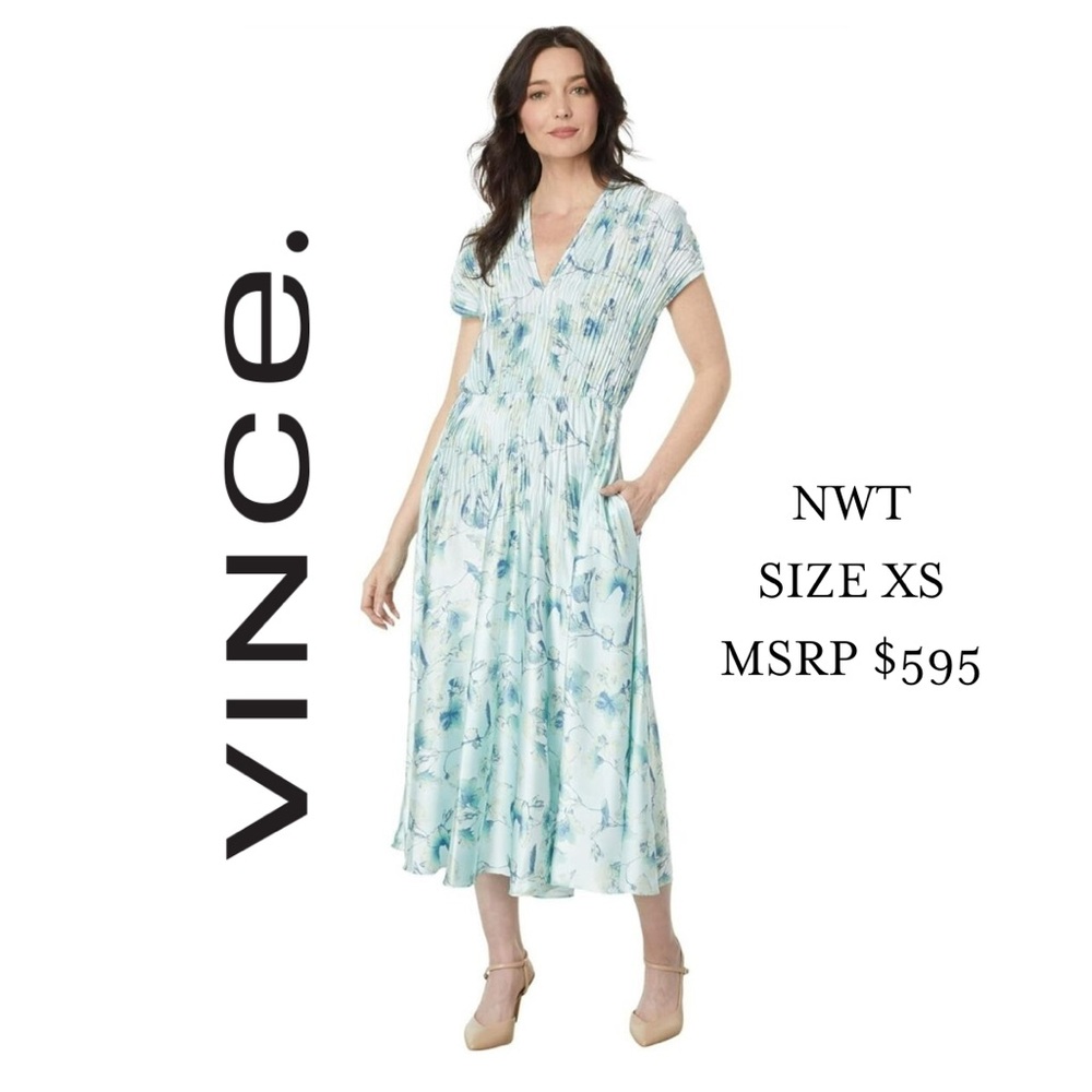 Flora Crushed Cap Sleeve V-Neck Dress